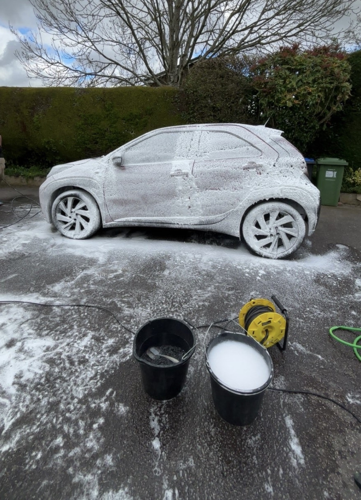 Toyota Aygo with dwell snow foam